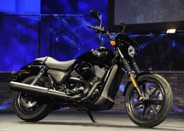 Street 750: самый маленький Harley приходит в Россию